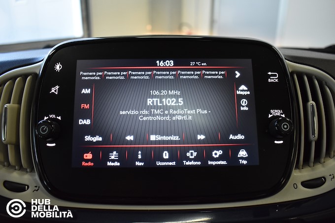 FIAT 500 1.0 Hybrid Dolcevita